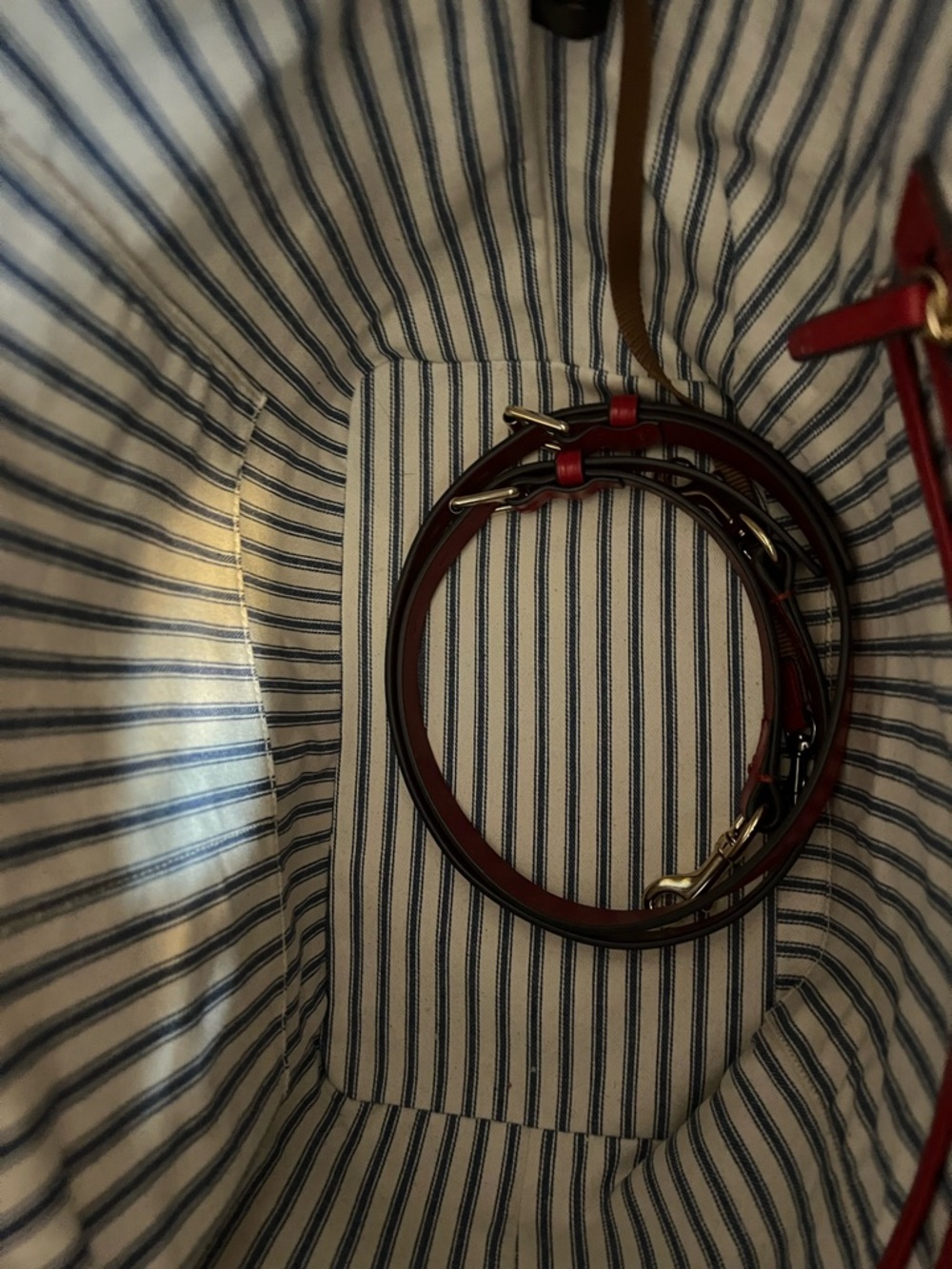 Dooney & Bourke Red Woven Bucket Shoulder Bag - Picture 3 of 3